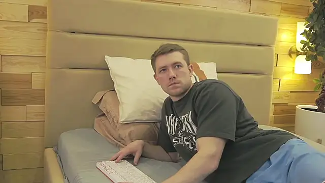 EthanPinkman live sex cam