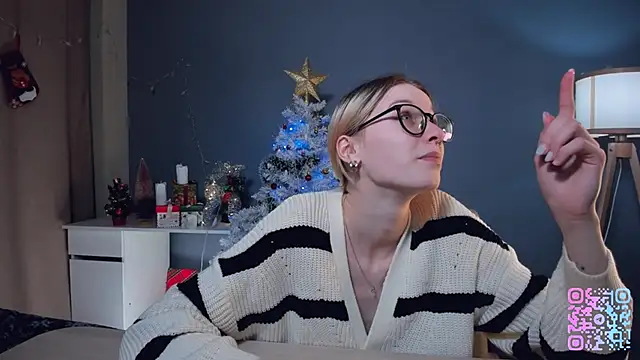 SharylSmalt live sex cam