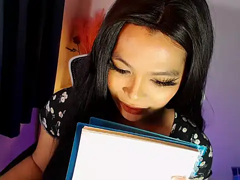 MajesticKitana live sex cam