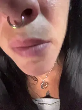 SalyTredelMonte live sex cam