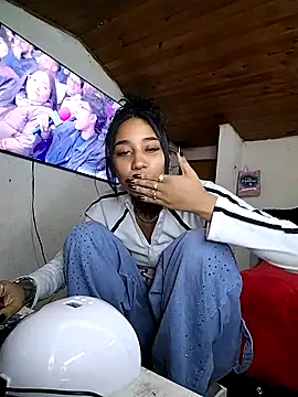 lyam_ebony_ live sex cam