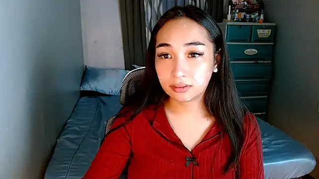 SweetLilly_18 live sex cam