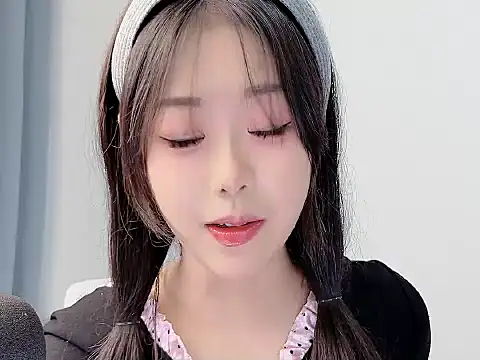 smalldaisy's cam snapshot