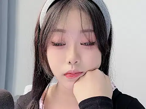 smalldaisy's cam snapshot