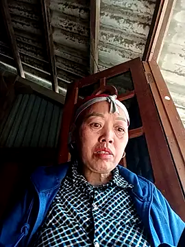 Agnes-baby's cam snapshot