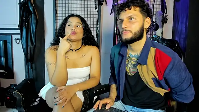 Twisted_Fantasy live sex cam