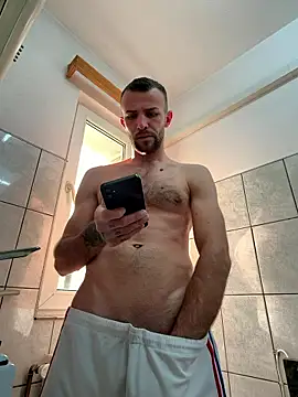 sexyman1936 live sex cam