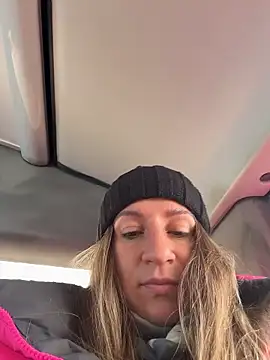 EvvaMur live sex cam