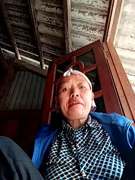 Agnes-baby's cam snapshot