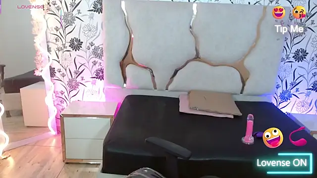 Livglow_tay's cam snapshot