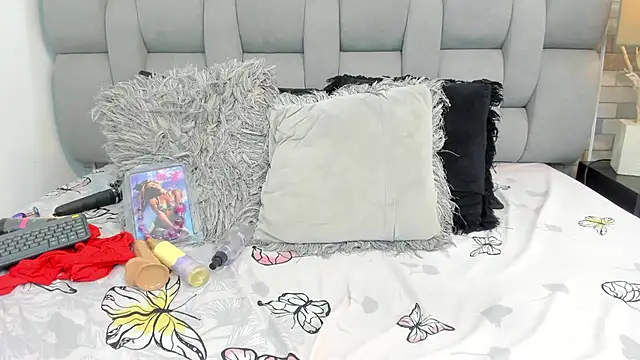 kathysmith19's cam snapshot