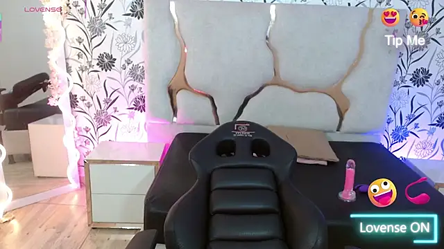 Livglow_tay's cam snapshot