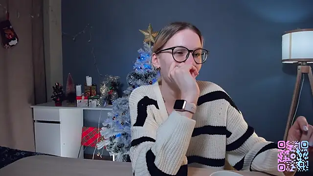 SharylSmalt live sex cam