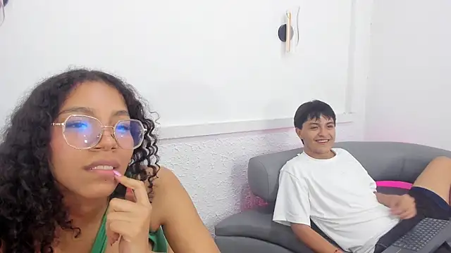 RicciRizzo live sex cam