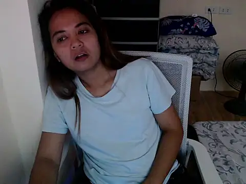 xTheLastVIRGINx live sex cam