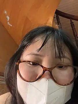 hide_from_colleagues live sex cam