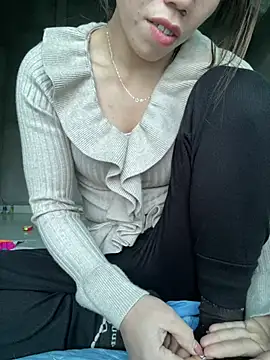 nhinhi-sexy's cam snapshot