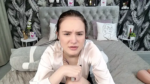 CarolineTenders's cam snapshot