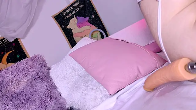 perla_slim's cam snapshot