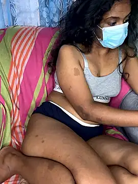 SukiyamaAsia live sex cam