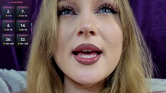 VanessaLightDiamond's cam snapshot