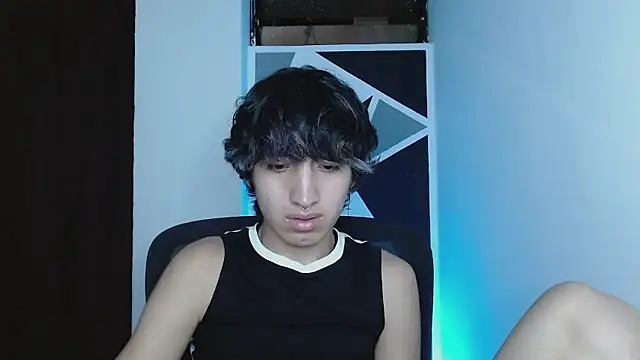 littlextreme live sex cam