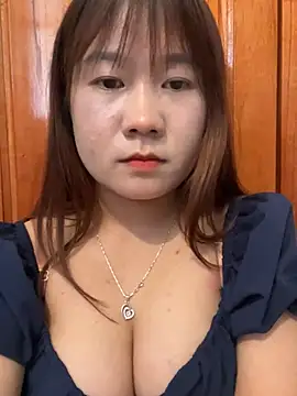 Liness101 live sex cam