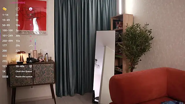 Pheromoon live sex cam