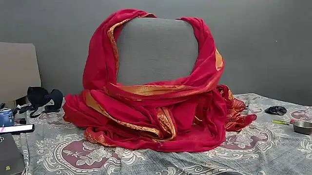 callmeshreya live sex cam