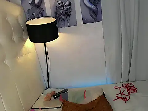 Foxxy_Barbie live sex cam