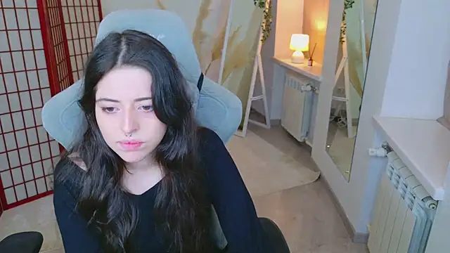 SoftAmora's cam snapshot