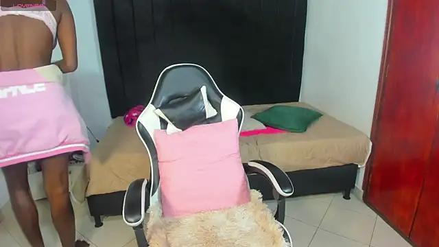 karen_adamss's cam snapshot