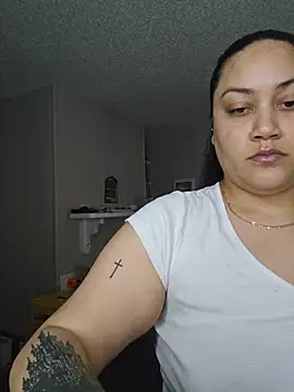 honeeyyy_pot live sex cam