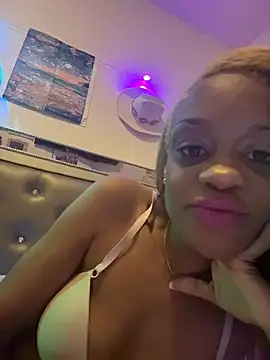 Angelbunnyy's cam snapshot