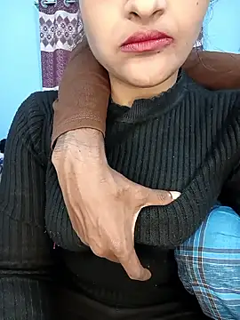 RomanticCouple432 live sex cam