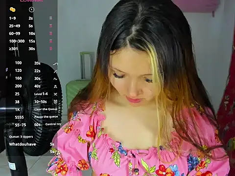 Alice_bloom_'s cam snapshot