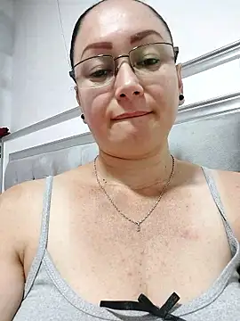 milly_sanchez live sex cam