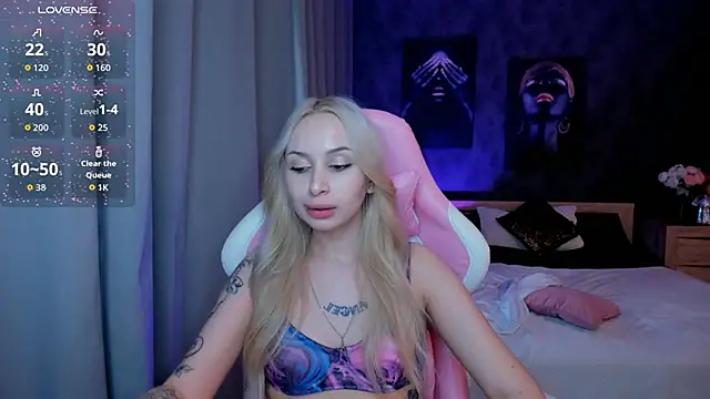 LanaMiracle live sex cam