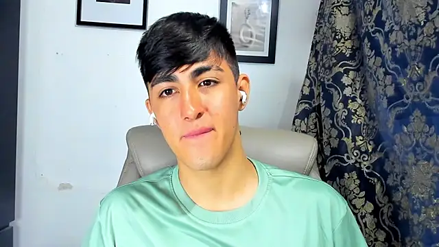 babymaik live sex cam