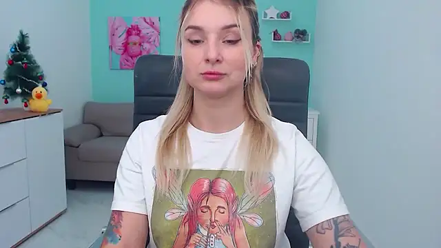 LilFleurish's cam snapshot