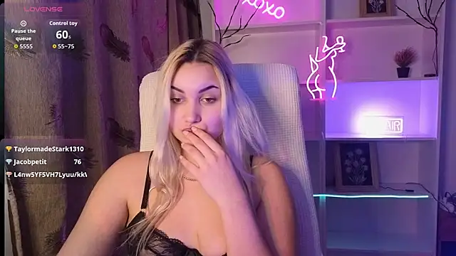 adrelaxina's cam snapshot