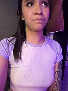 Isabella-Teen's cam snapshot