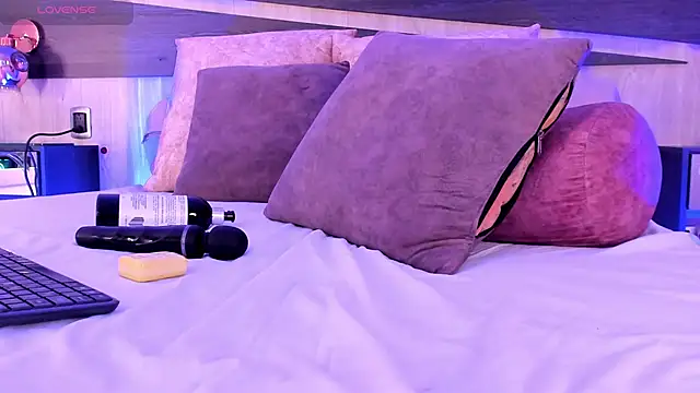 Adaa_Stone's cam snapshot