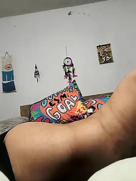 johnyumiyumi's cam snapshot