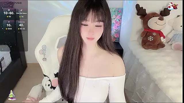 yuii-7's cam snapshot