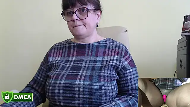 BrandiOhNight's cam snapshot