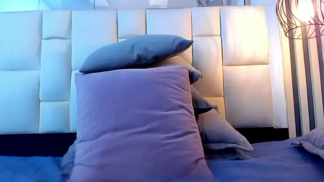 camila__herrera live sex cam