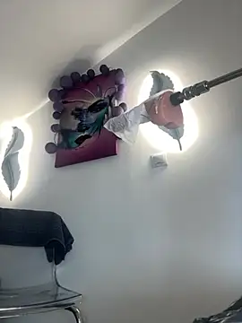 KarlaHartley live sex cam