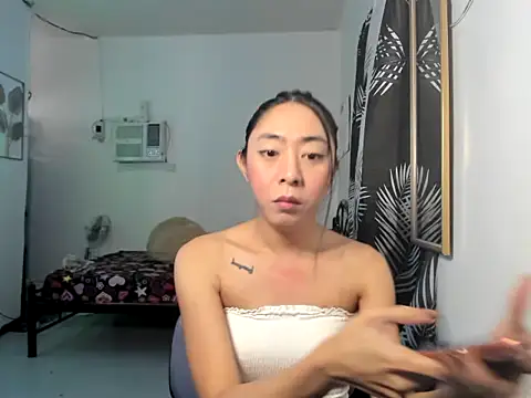 ErikaJayne4u live sex cam