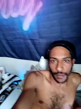 Mikaaa97 live sex cam